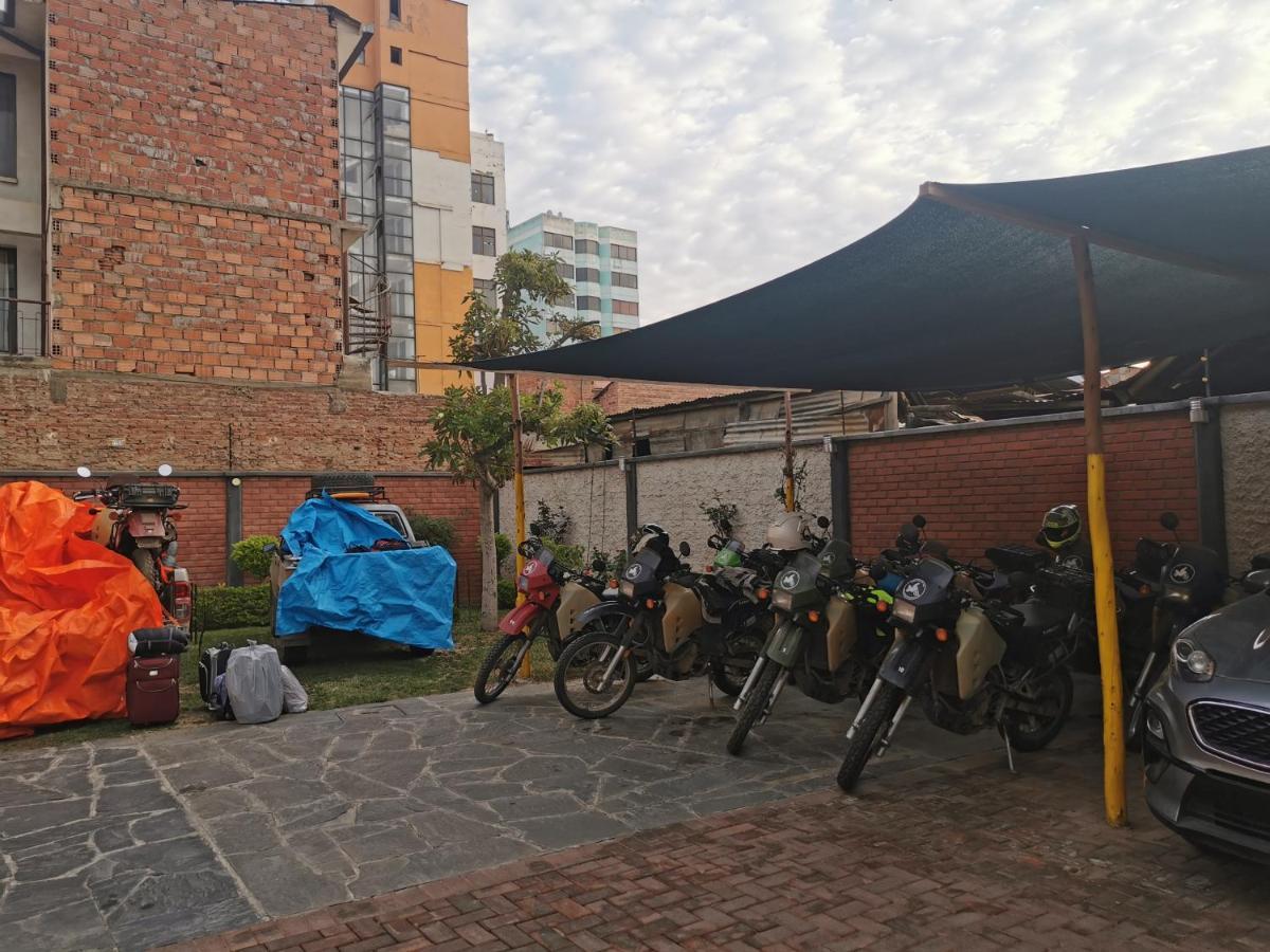 Armenia Hotel Cochabamba Eksteriør billede