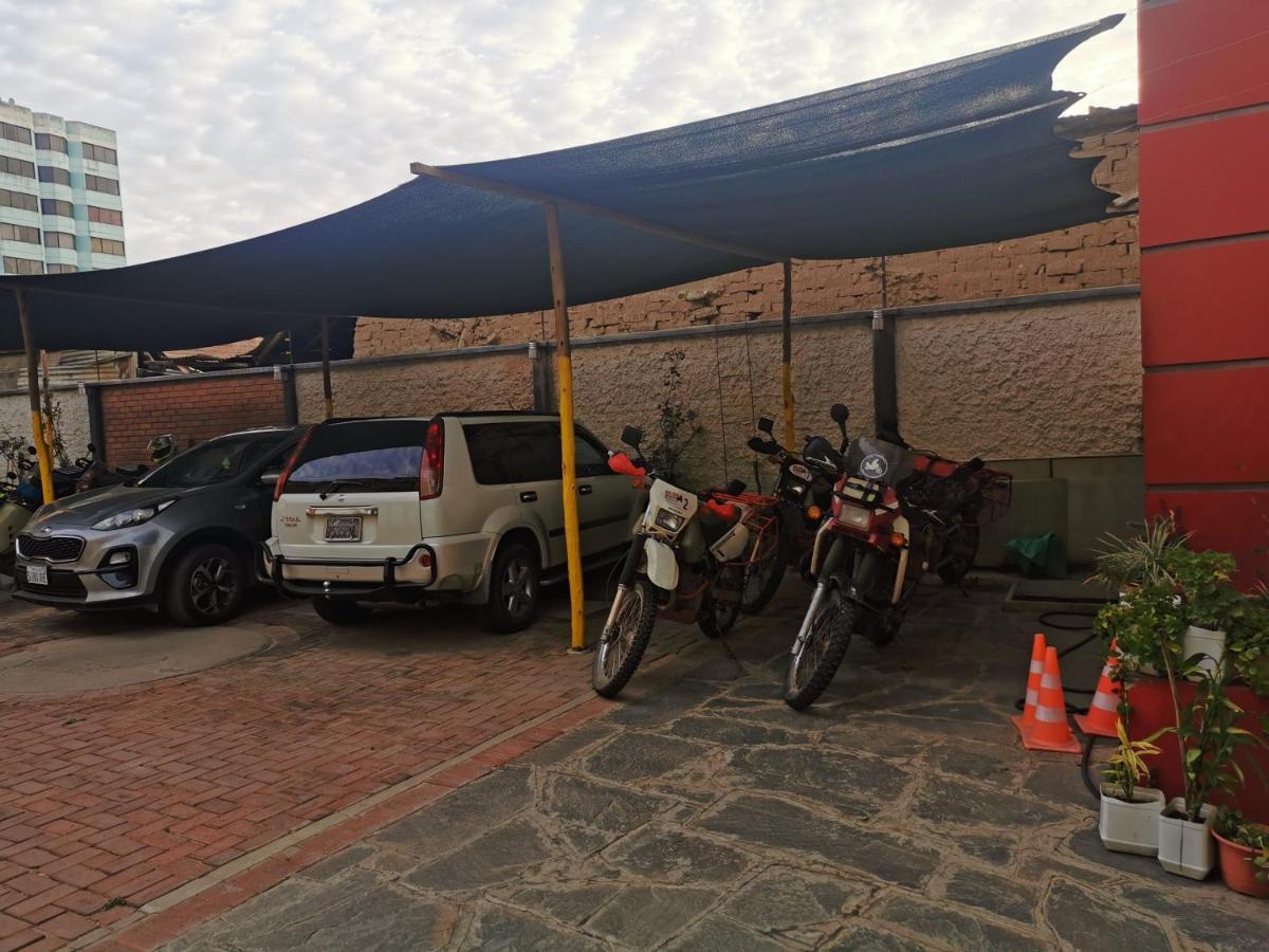 Armenia Hotel Cochabamba Eksteriør billede